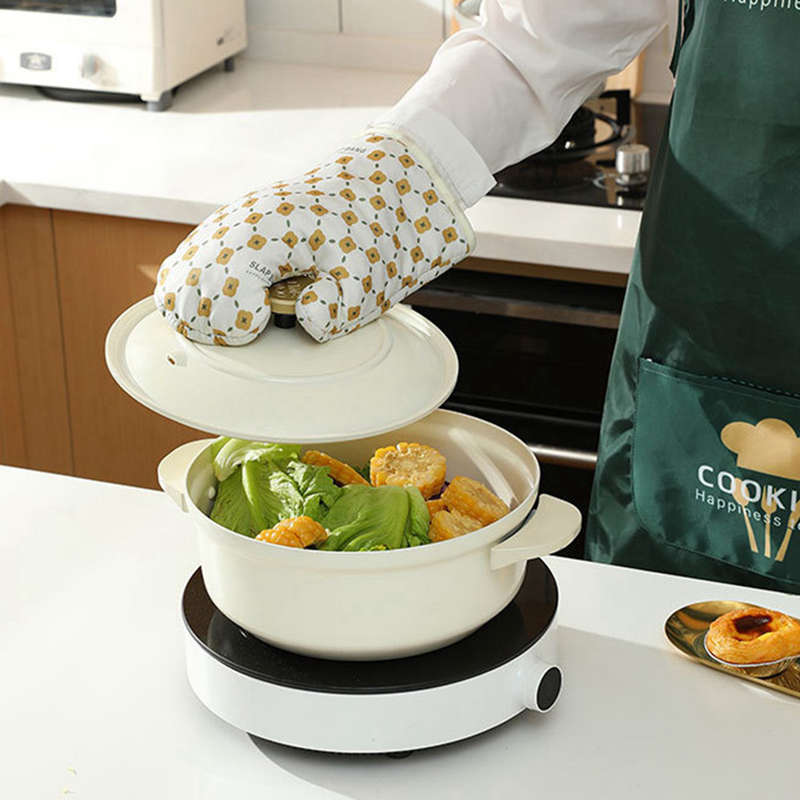 Anti-Scalding Microwave Cotton Non-Slip Insulation Gloves